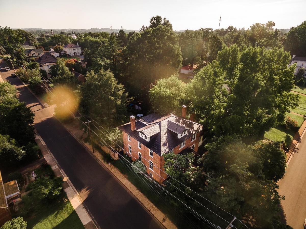 West Park Gardens Hotell Culpeper Exteriör bild